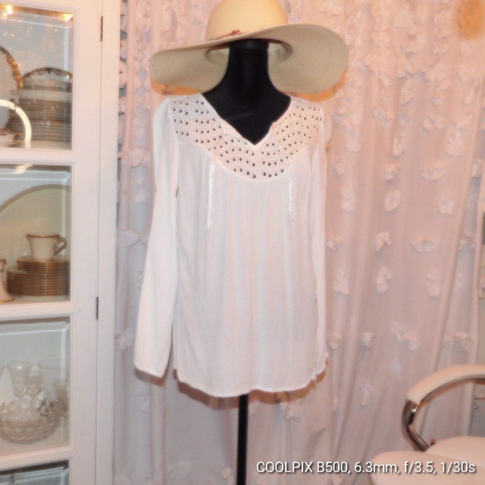 Venus blouse Cotton soft perfect for summer size small